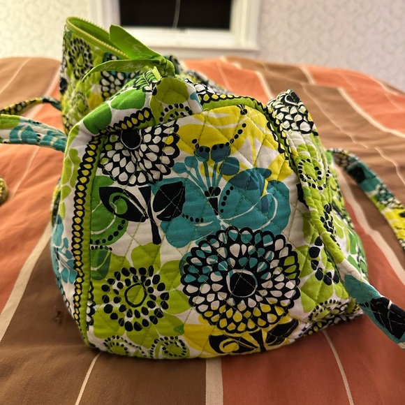 Vera Bradley small duffle - Picture 3 of 4